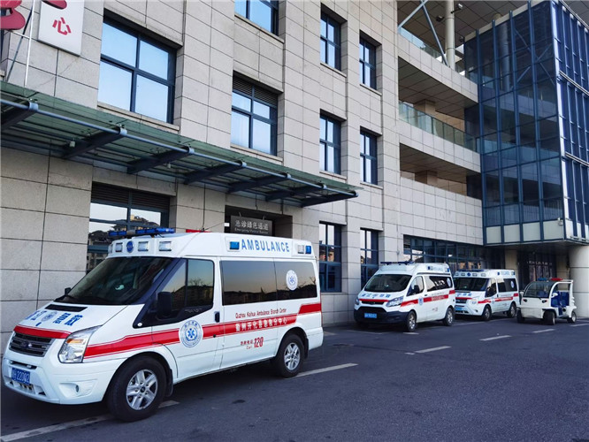 科尔沁右翼前救护车出租服务案例4